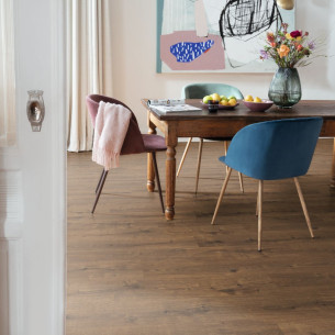 Ламінат Egger Classic Aqua 32/8 Dunnington Oak Dark EL2103